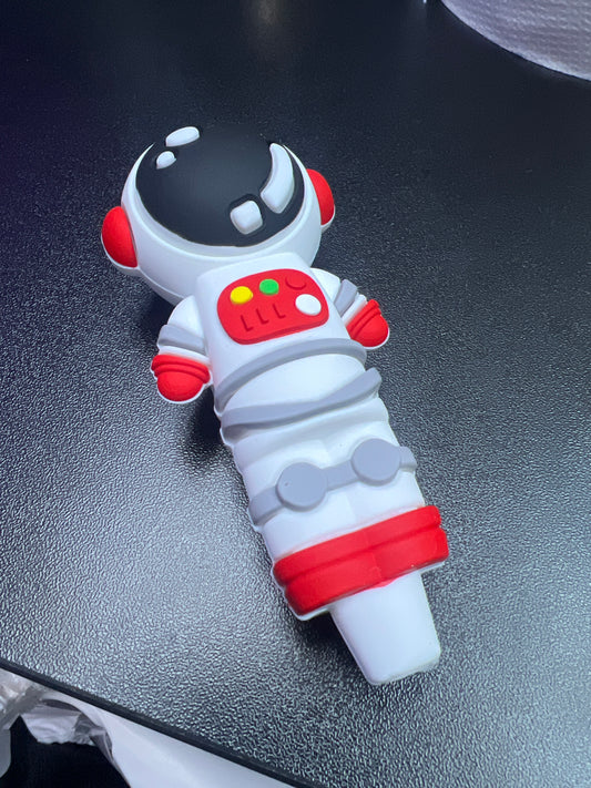 Astronaut hand pipe