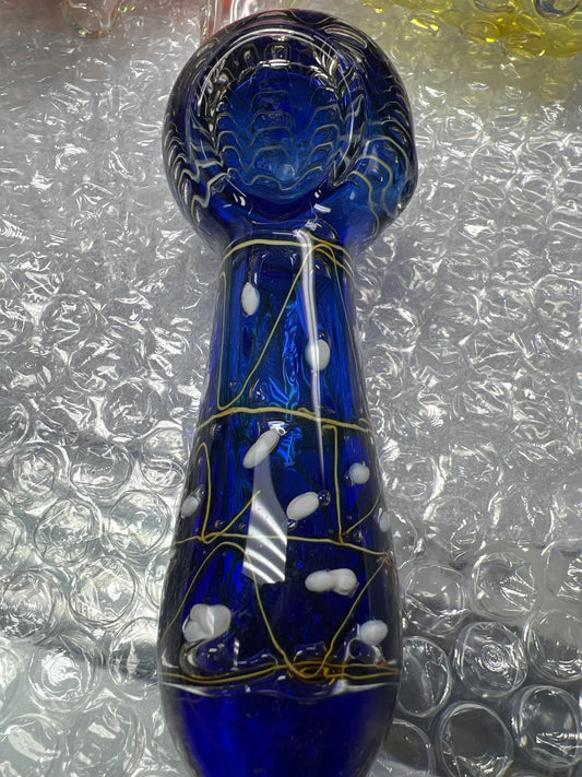 Dark blue pipe with gold accents
