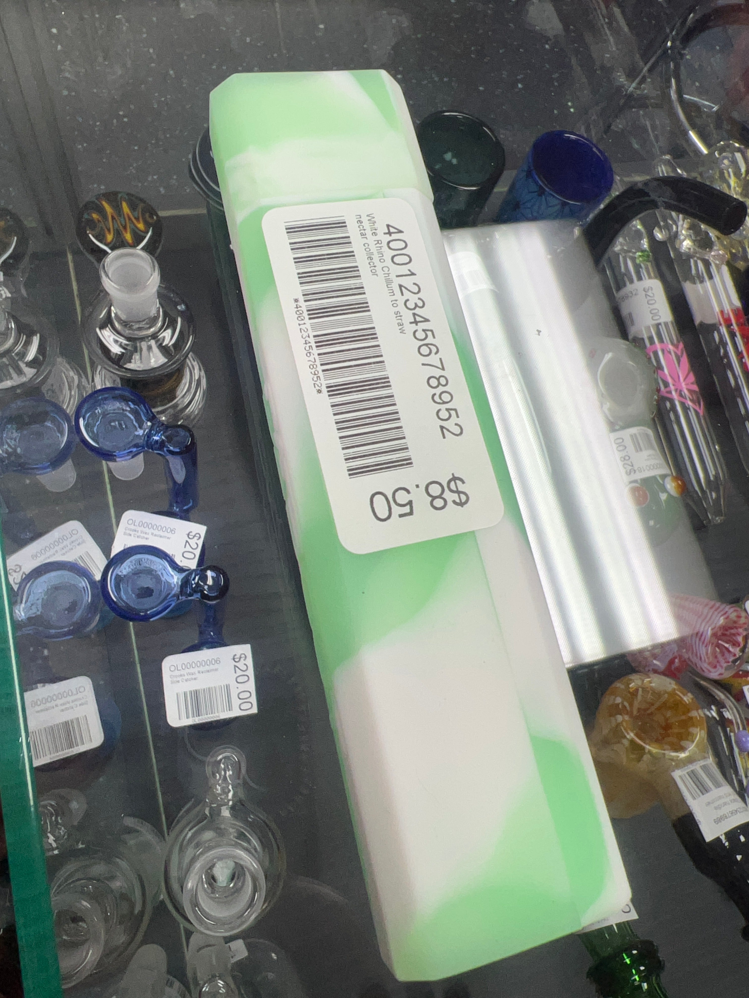 Dab Out White Rhino Straw Nectar Collector