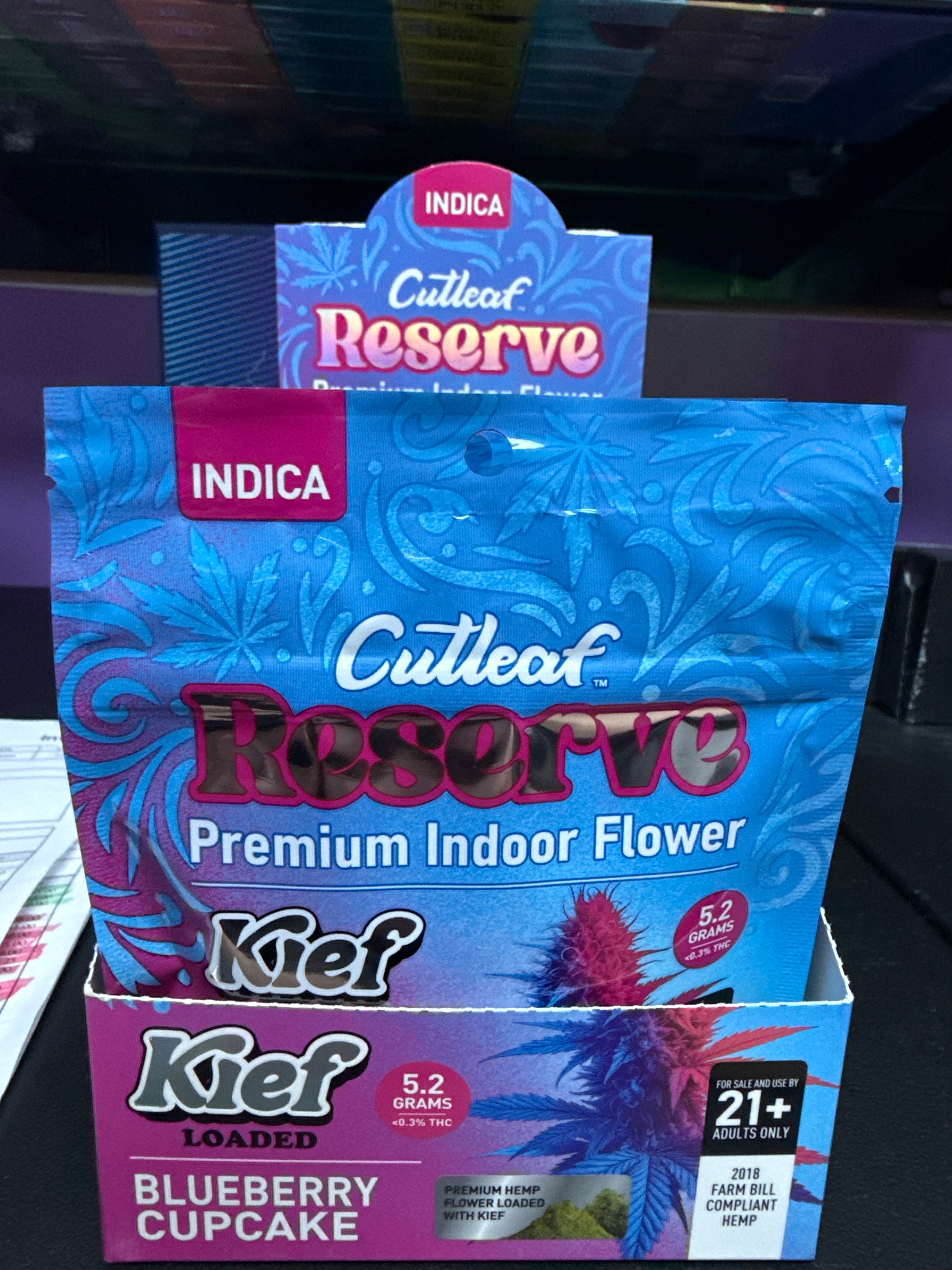 Cutleaf Indoor flower indica blueberry cupcake