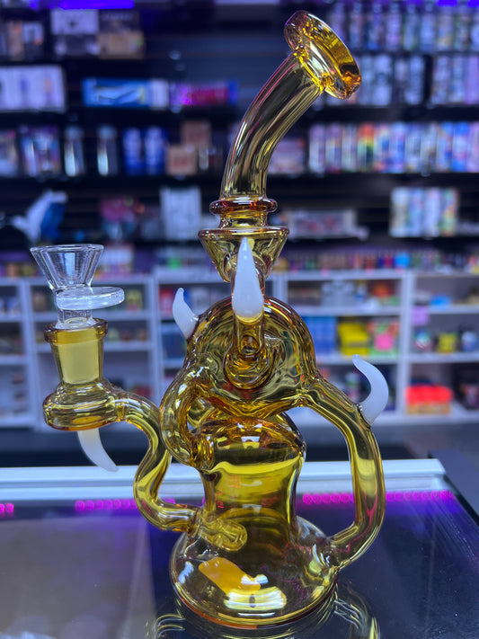 Yellow Horn Decal Water Pipe