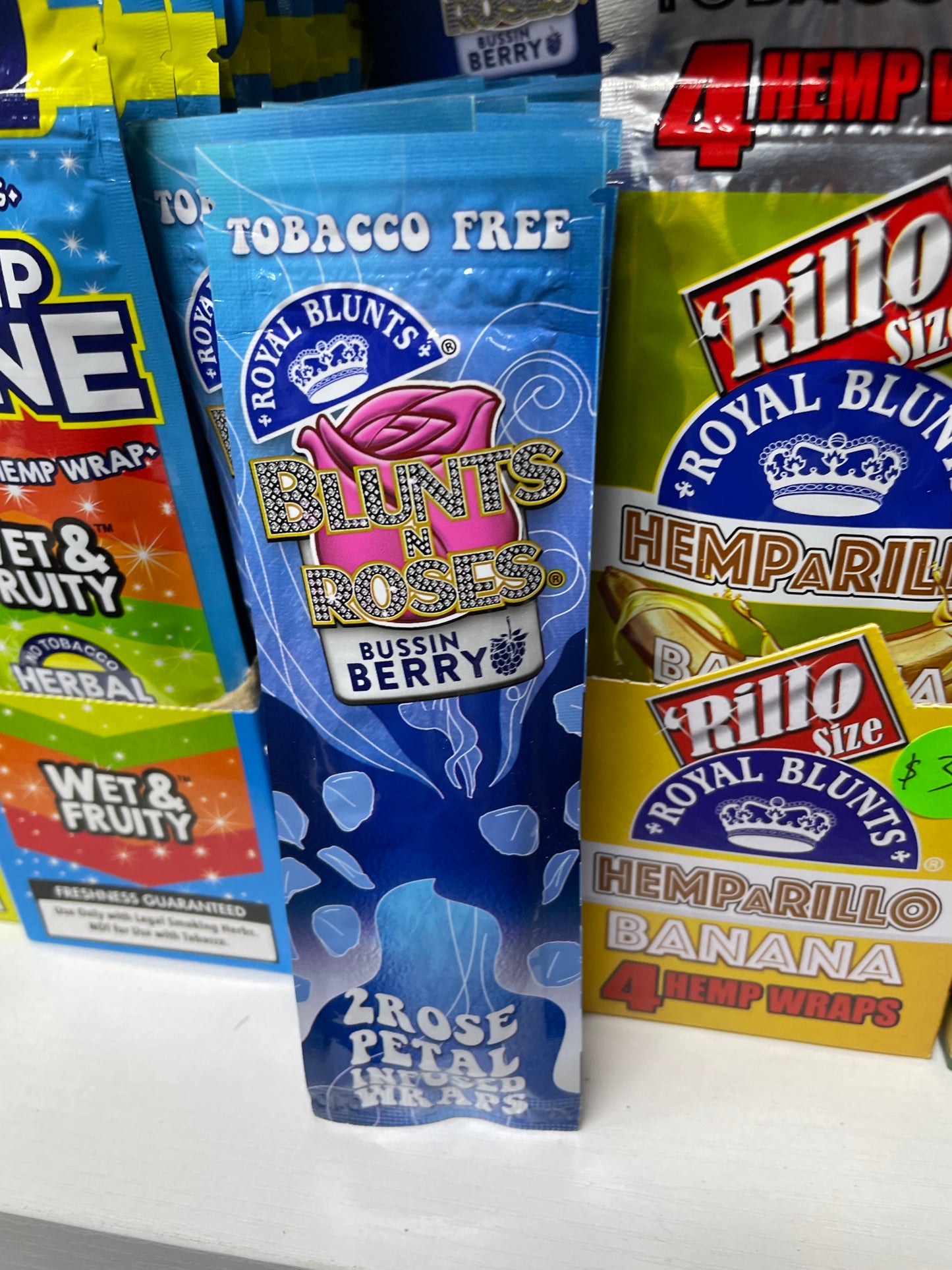 Royal Blunts Rose Petal Infused Wraps - Bussin Berry