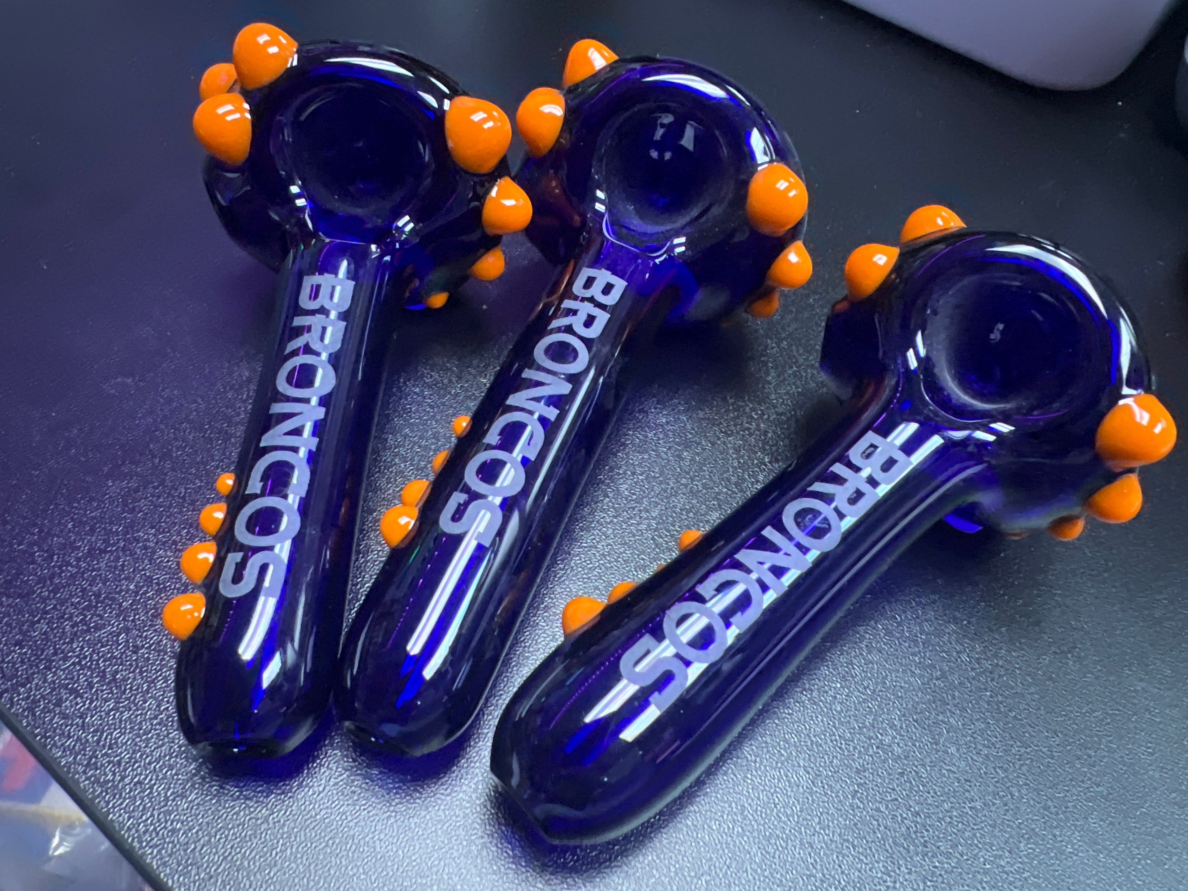 Blue Broncos Pipe