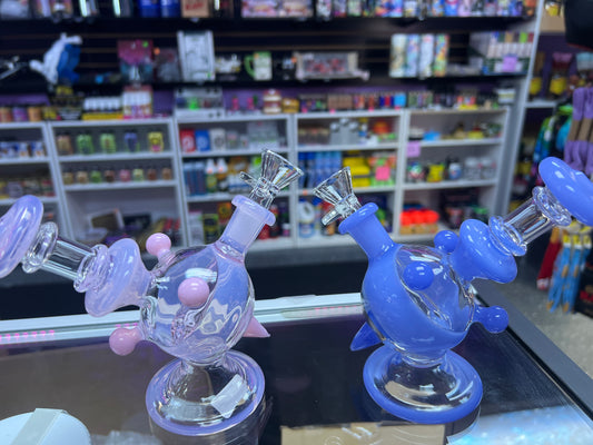 Spike and Bead Decal Water Pipe with Color Decal